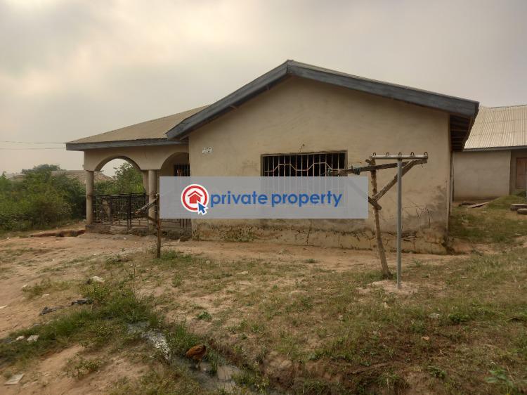 4 bedroom House For Sale &nbsp;achiase Kumasi Metropolitan Ashanti - 1