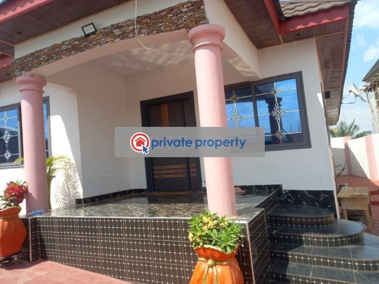 4 bedroom House For Sale &nbsp;kotei ( Nahinso), Near Knust Near Atonsu. Kumasi Metropolitan Ashanti - 6