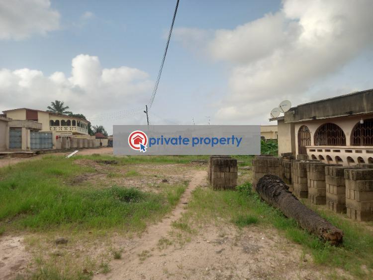 4 bedroom House For Sale &nbsp;tanoso/ Abuakwa Near Kasapreko Company. Kumasi Metropolitan Ashanti - 4