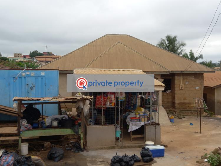 4 bedroom House For Sale &nbsp;meduma After Anwiaa. Kumasi Metropolitan Ashanti - 1