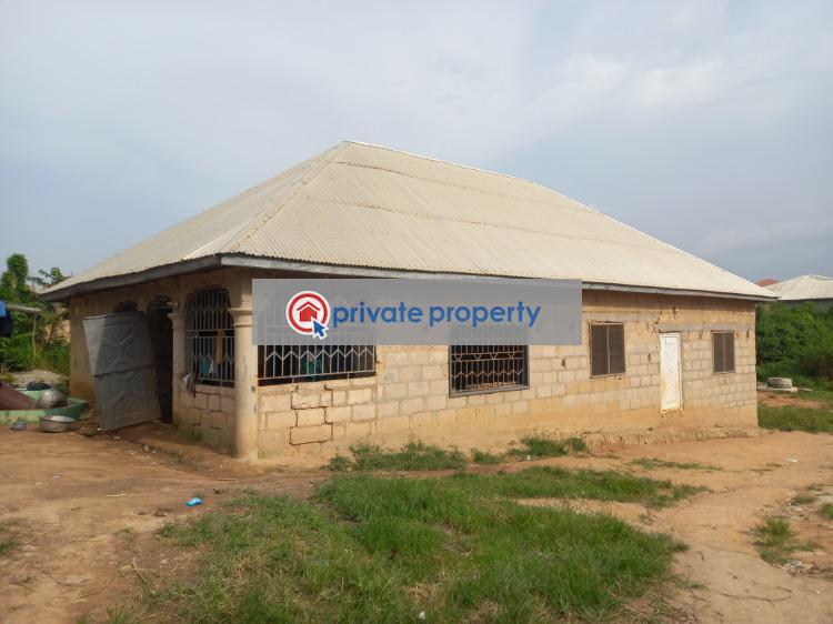 4 bedroom House For Sale &nbsp;kenyasi Nwamase. Kumasi Metropolitan Ashanti - 0