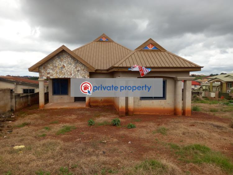 4 bedroom House For Sale &nbsp;ahenema Kokoben After Santasi. Kumasi Metropolitan Ashanti - 0