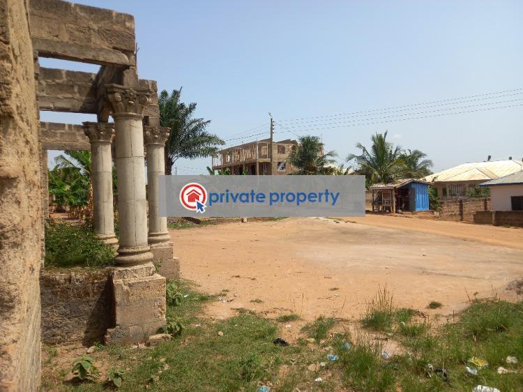 4 bedroom House For Sale &nbsp;abuakwa Manhyia. Kumasi Metropolitan Ashanti - 3