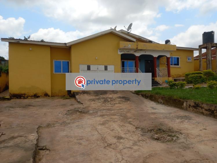 3 bedroom House For Sale &nbsp;sokoban Apaaso On Ahodwo Daban Road. Kumasi Metropolitan Ashanti - 6