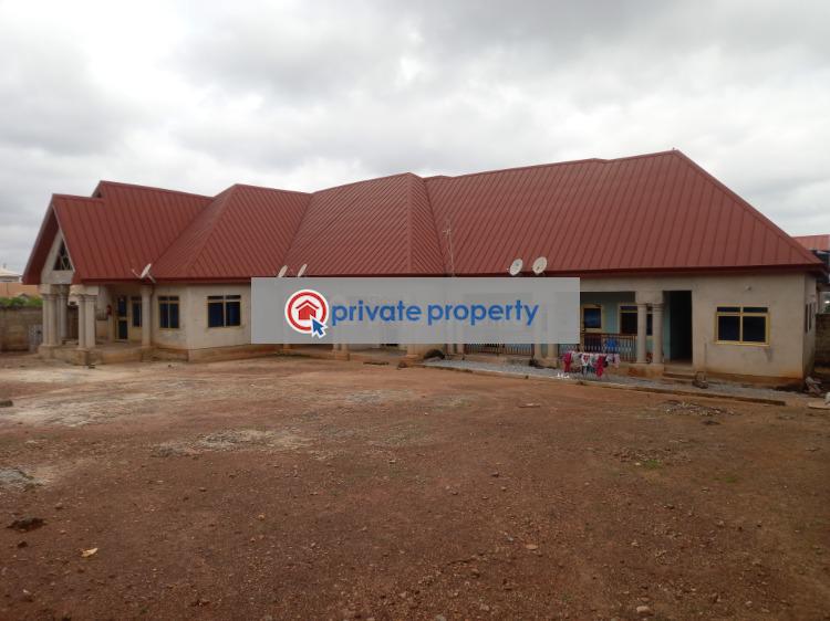 4 bedroom House For Sale &nbsp;kronum. Kumasi Metropolitan Ashanti - 1