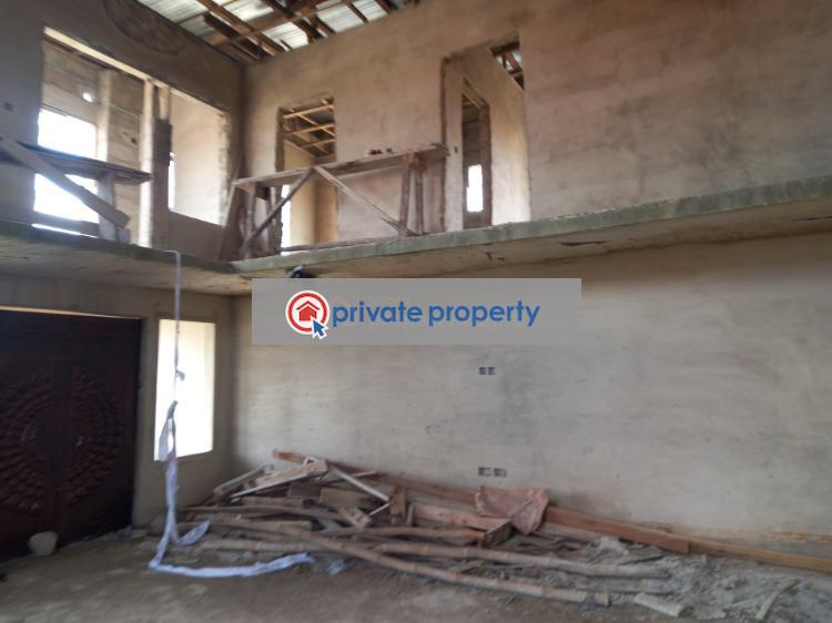 4 bedroom House For Sale &nbsp;sokoban After Ahodwo Daban. Kumasi Metropolitan Ashanti - 4