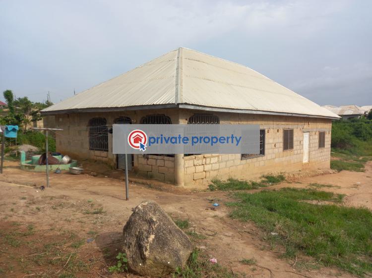 4 bedroom House For Sale &nbsp;kenyasi Nwamase. Kumasi Metropolitan Ashanti - 2