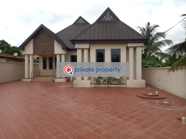 4 bedroom House For Sale &nbsp;ahenema Kokoben After Santasi. Kumasi Metropolitan Ashanti - 5