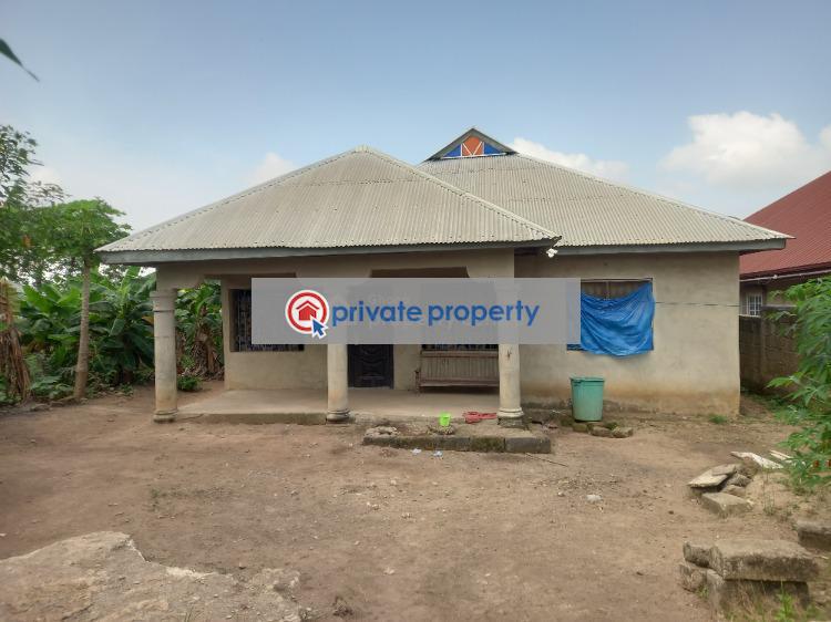 4 bedroom House For Sale &nbsp;mampongteng Dumanafo. Kumasi Metropolitan Ashanti - 3