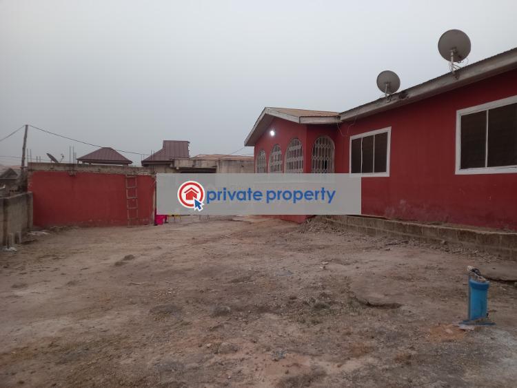 4 bedroom House For Sale &nbsp;kenyasi Abrem. Kumasi Metropolitan Ashanti - 2