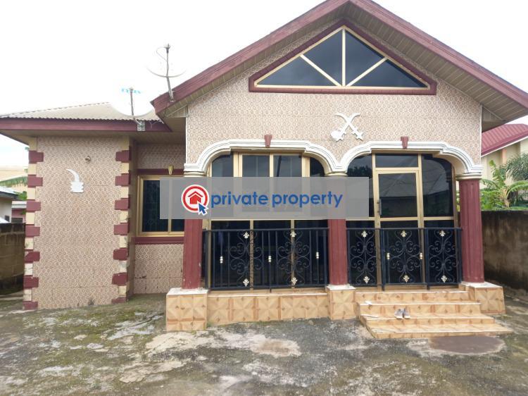 4 bedroom House For Sale &nbsp;asuofia New Site On Abrepo Road. Kumasi Metropolitan Ashanti - 1