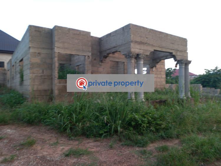 4 bedroom House For Sale &nbsp;aduamoa Near Kodie/aduman. Afigya-Kwabre Ashanti - 3
