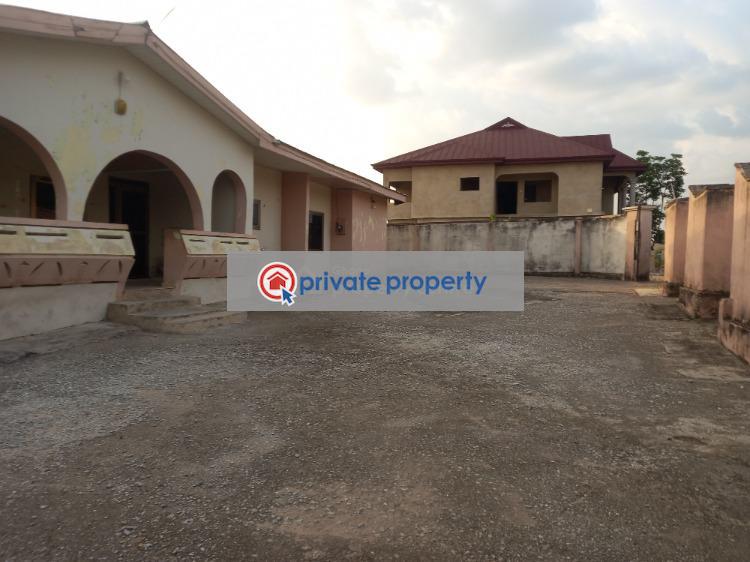 4 bedroom House For Sale &nbsp;atimatim Taabuom. Near Pankrono. Kumasi Metropolitan Ashanti - 2