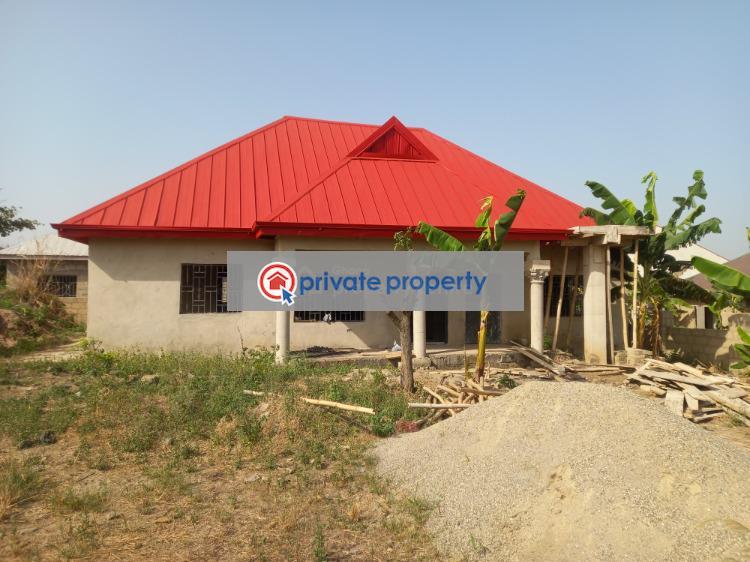4 bedroom House For Sale &nbsp;adesina ( Near Antoa Shs). Kwabre Ashanti - 2