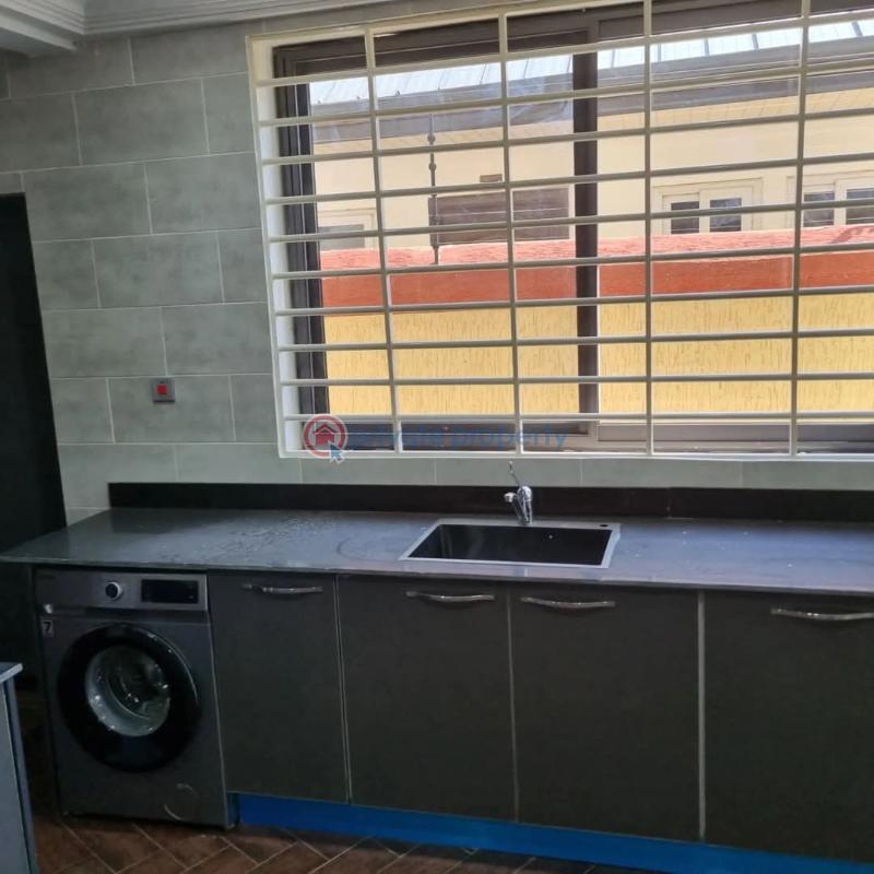 4 bedroom House For Rent Com 25 Hfc Estates comm 25 Tema Accra - 5