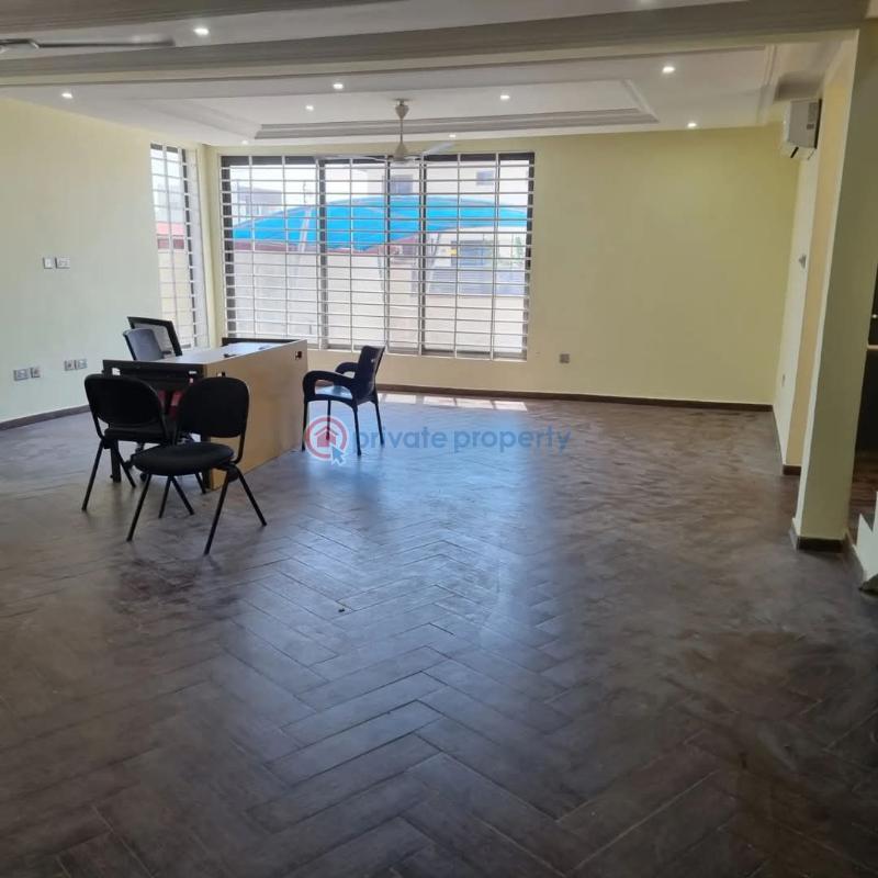 4 bedroom House For Rent Com 25 Hfc Estates comm 25 Tema Accra - 2