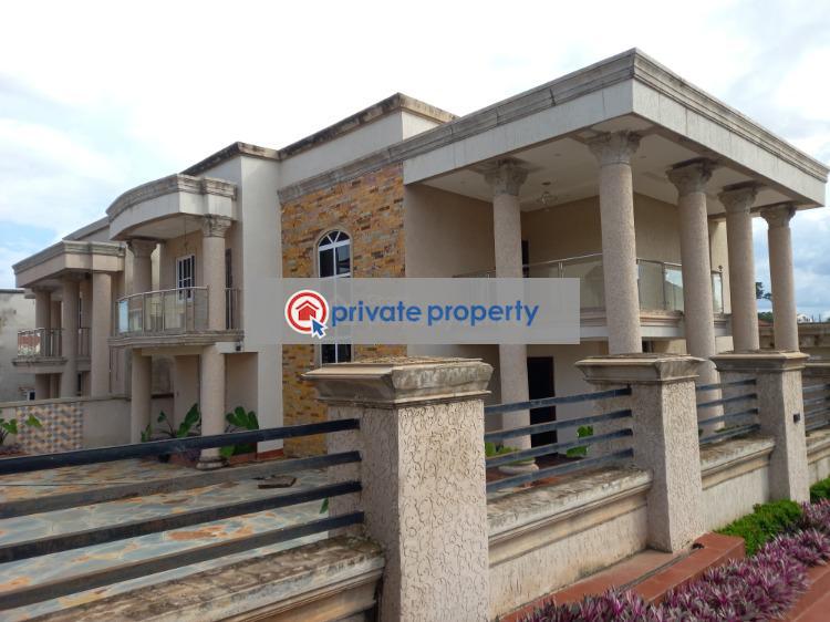 4 bedroom House For Sale hilltop Kwadaso. Kumasi Metropolitan Ashanti