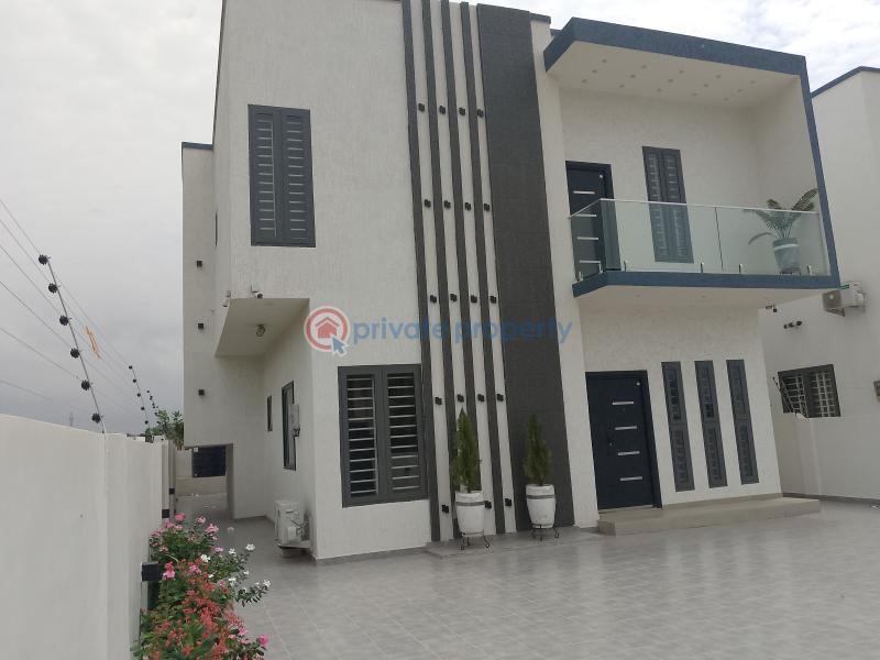 4 bedroom Detached Duplex For Sale Ogbojo East Legon Accra - 4