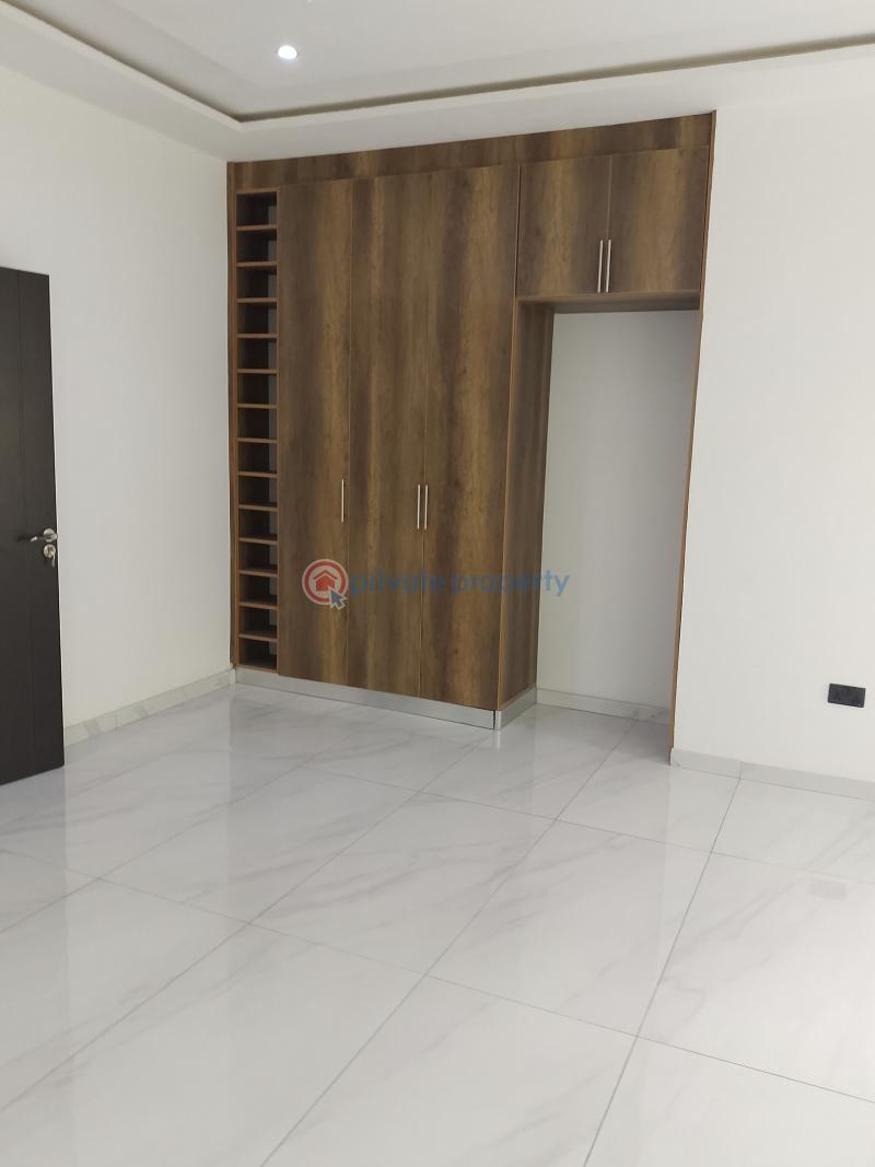 4 bedroom Detached Duplex For Sale Adjiringanor Adjiriganor East Legon Accra - 12