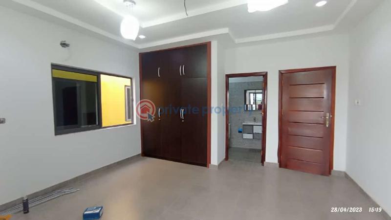 4 bedroom House For Sale Adenta Adenta Municipal Accra - 8