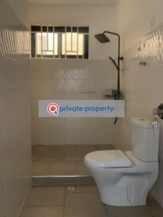 4 bedroom House For Sale &nbsp;community 18 Spintex Accra - 7