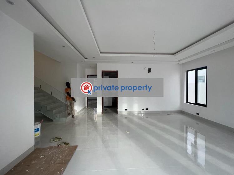 4 bedroom House For Sale &nbsp;spintex Accra Metropolitan  - 1
