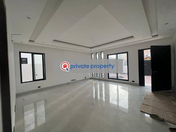 4 bedroom House For Sale &nbsp;spintex Accra Metropolitan  - 2