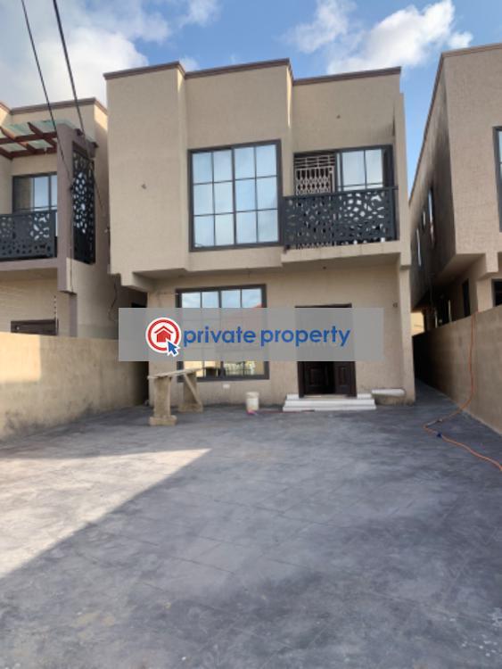 4 bedroom House For Sale &nbsp;community 18 Spintex Accra - 1