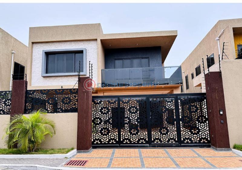 4 bedroom Townhouse For Sale Spintex Accra - 1