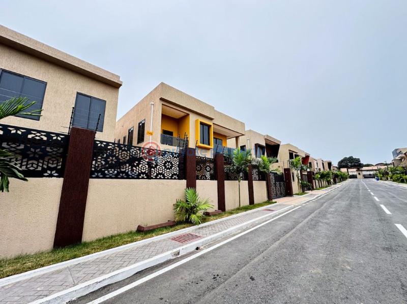 4 bedroom Townhouse For Sale Spintex Accra - 0