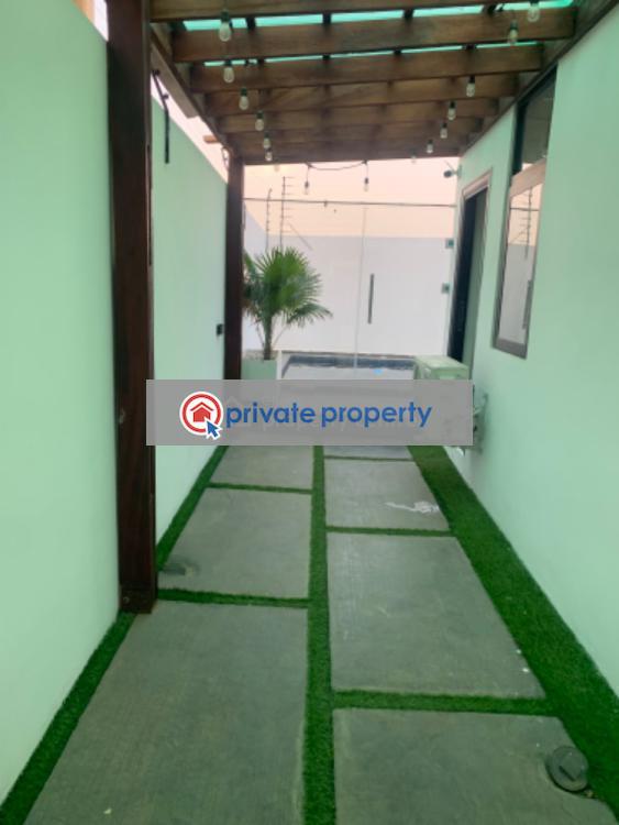 4 bedroom House For Sale &nbsp;lakeside Estate Accra Metropolitan  - 12