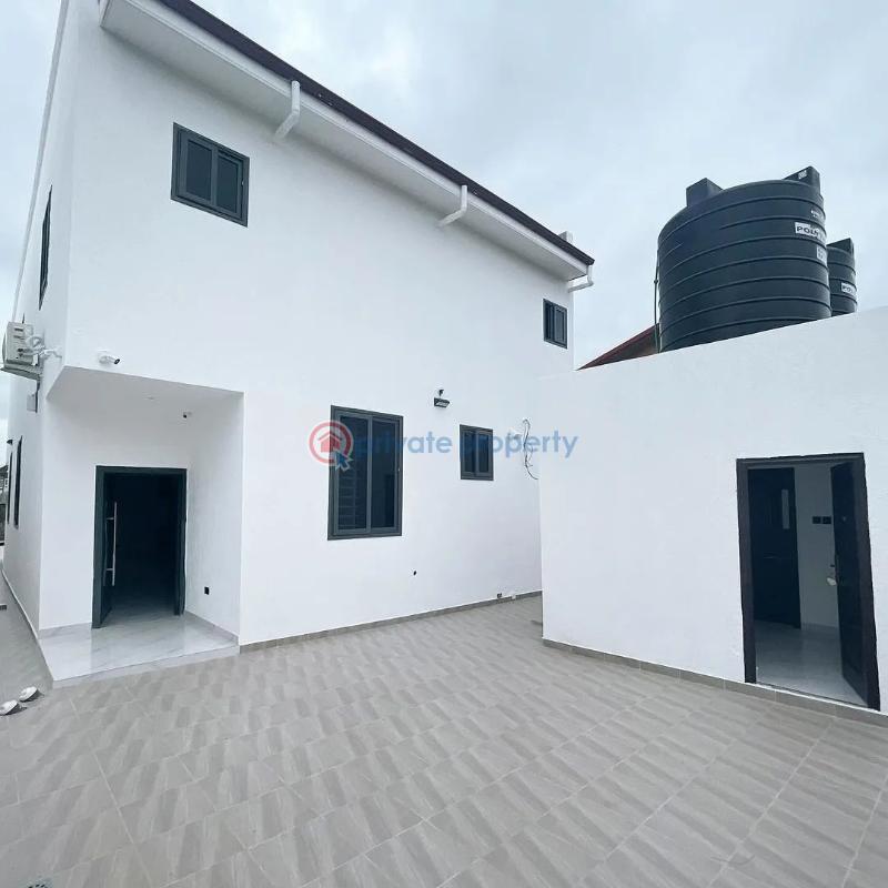 5 bedroom House For Sale Ashaley Botwe School Junction East Legon Accra - 10