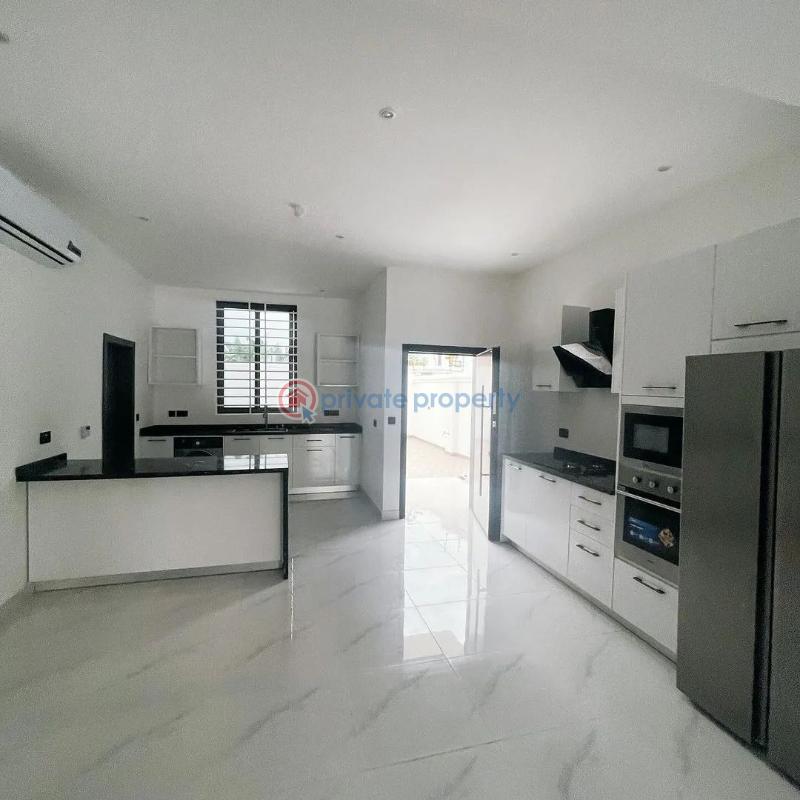 5 bedroom House For Sale Ashaley Botwe School Junction East Legon Accra - 3