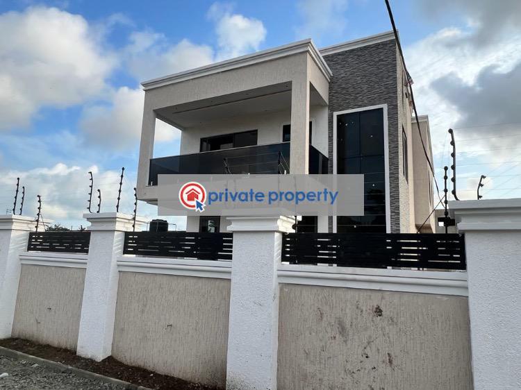 4 bedroom House For Sale &nbsp;lashibi spintex Accra Metropolitan  - 8