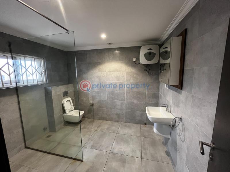 4 bedroom Townhouse For Rent Airport Residential Area Accra - 7