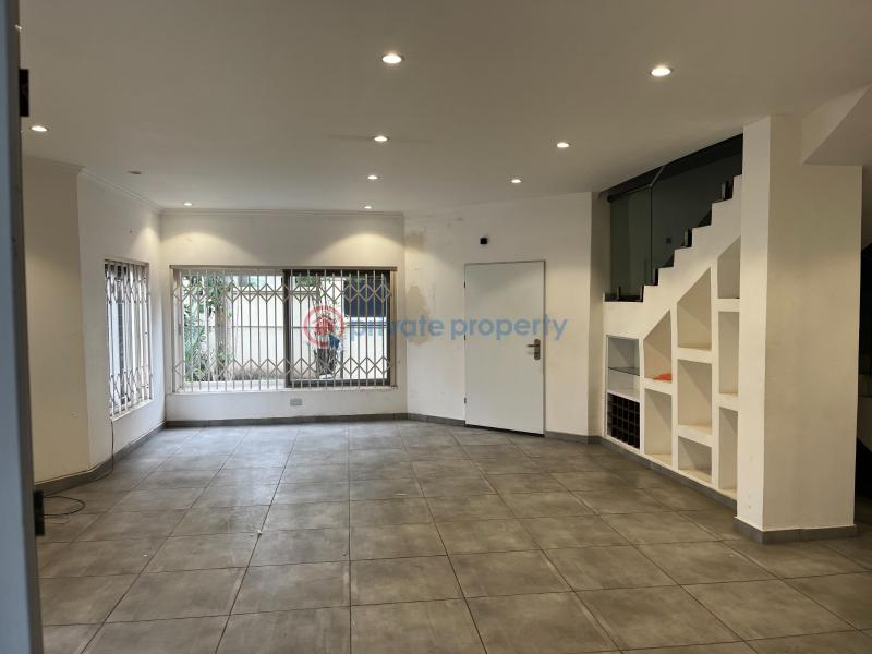 4 bedroom Townhouse For Rent Airport Residential Area Accra - 5