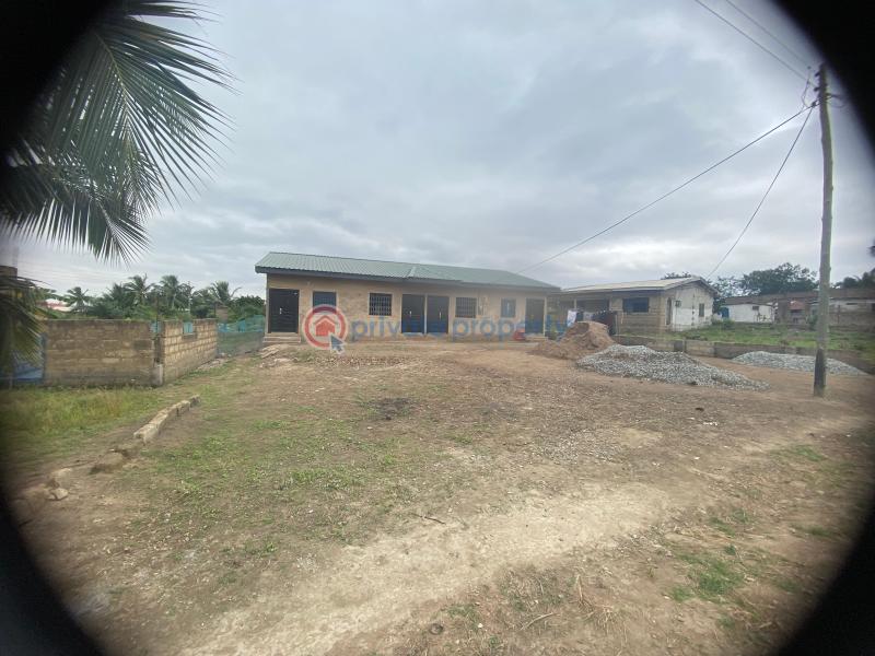 4 bedroom Apartment For Sale Domeabra Ga South Municipal Accra - 3