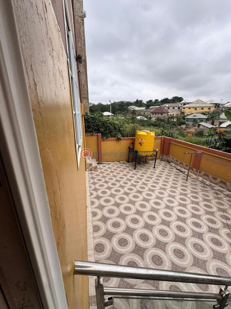 4 bedroom House For Sale Buoho Off Suame Road Kumasi Kumasi Metropolitan Ashanti - 7