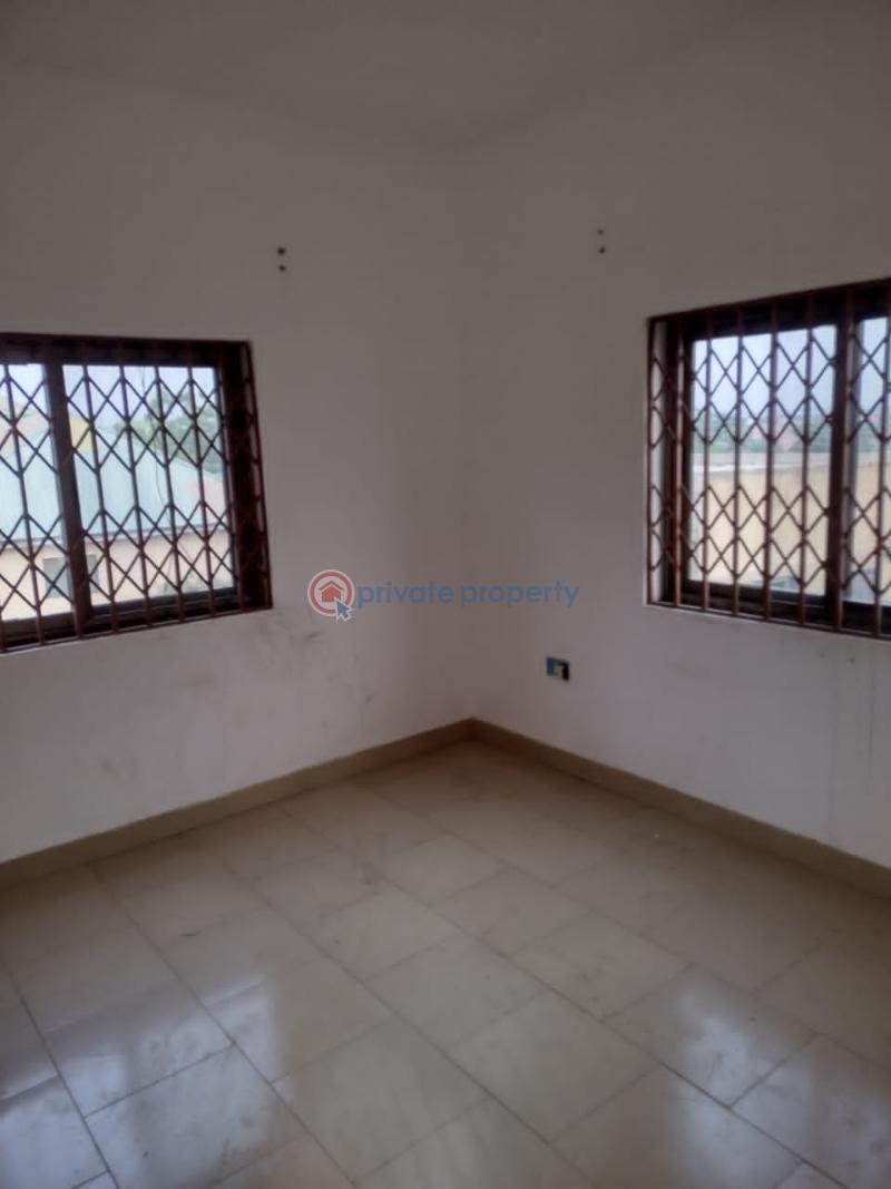 4 bedroom House For Sale Soldier Land Adjen Kotoku Ga West Municipal Accra - 7