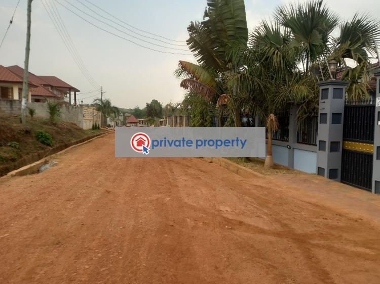 Land For Sale &nbsp;aboabo Kese On Ahodwo Sokoban Road. Kumasi Metropolitan Ashanti - 1