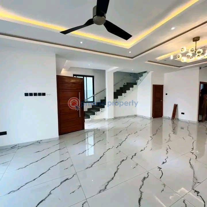 5 bedroom House For Sale East Airport Airport Residential Area Accra - 6