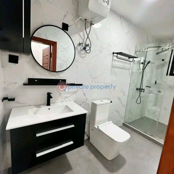 5 bedroom House For Sale East Airport Airport Residential Area Accra - 5