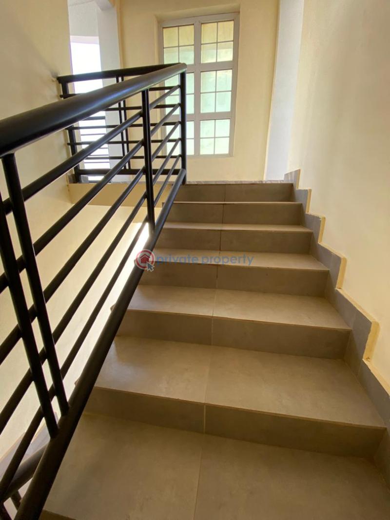 10 bedroom Terraced Duplex For Sale Spintex Community Baatsona. Comm 18 Spintex Accra - 6