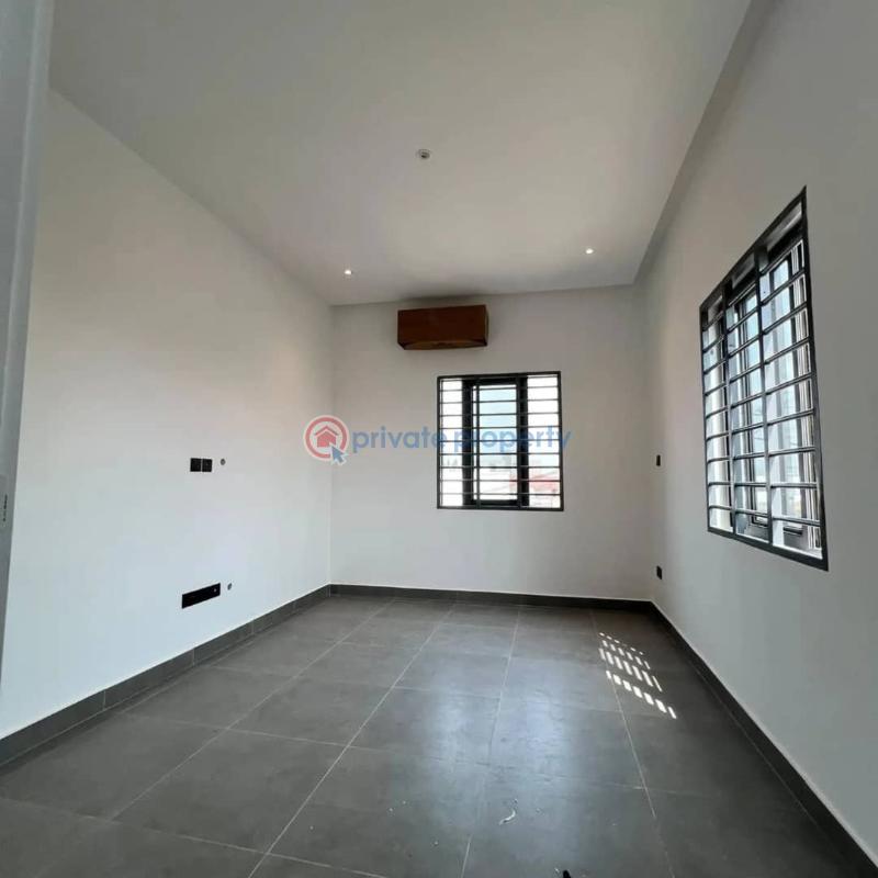 10 bedroom Terraced Duplex For Sale Spintex Community Baatsona. Comm 18 Spintex Accra - 2