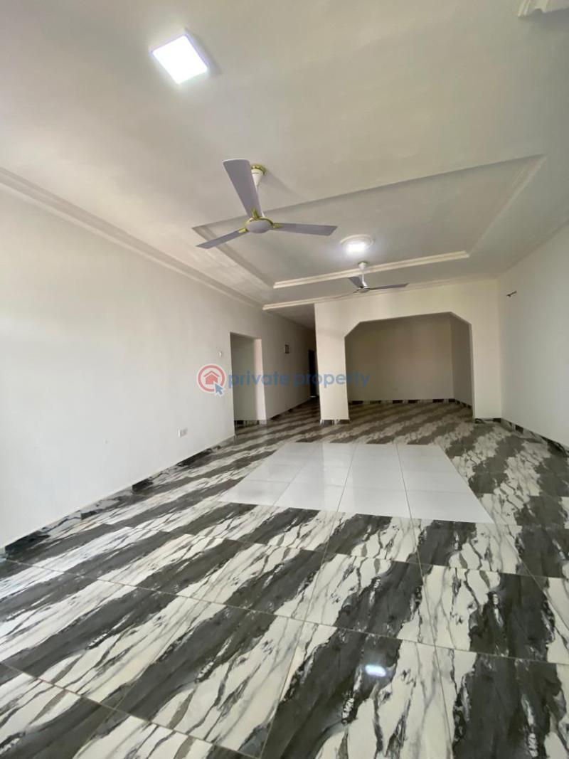 House For Sale Com 18 Comm 18 Spintex Accra - 3