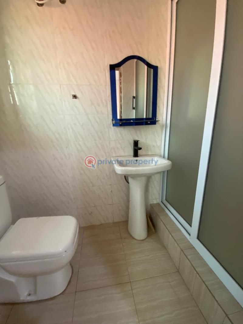 House For Sale Com 18 Comm 18 Spintex Accra - 13