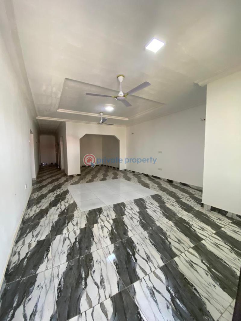 House For Sale Com 18 Comm 18 Spintex Accra - 5