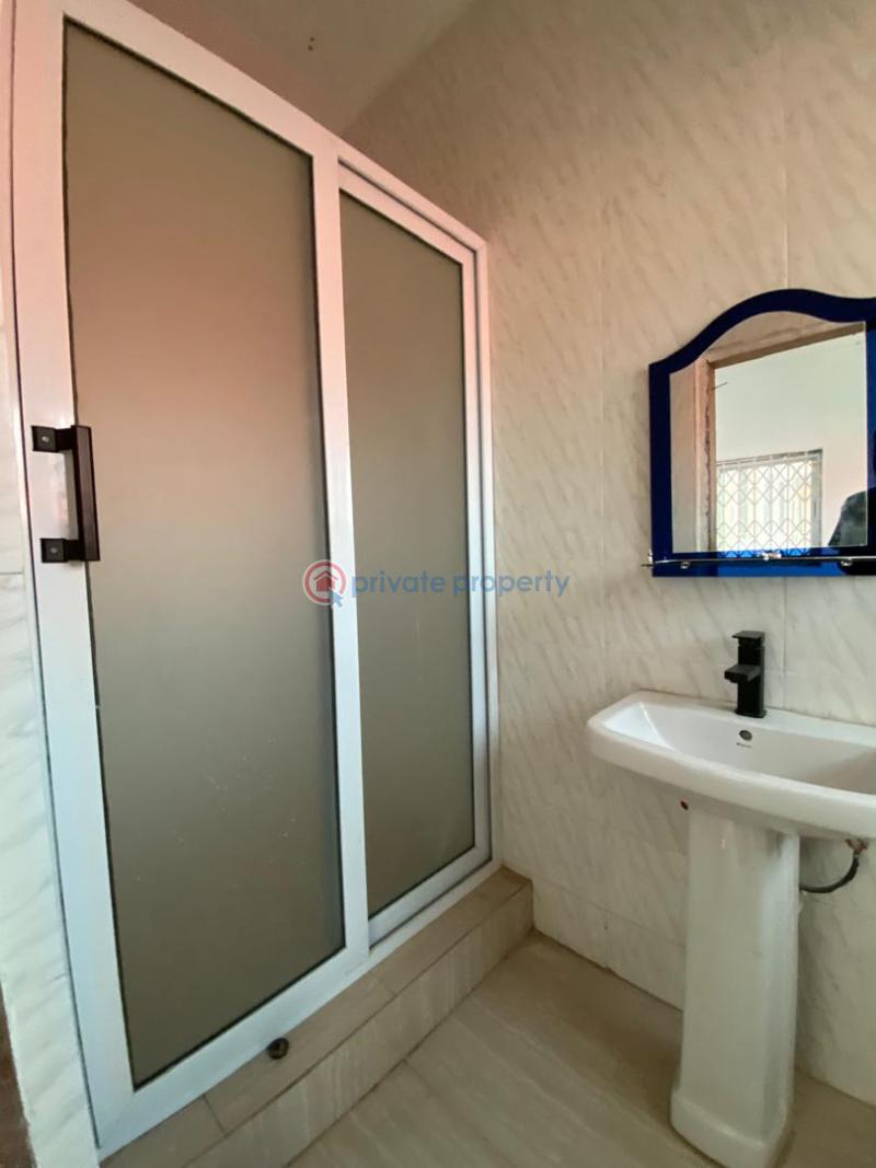 House For Sale Com 18 Comm 18 Spintex Accra - 16
