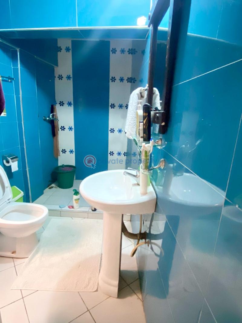 4 bedroom Apartment For Sale Baatsonaa Spintex Accra - 2