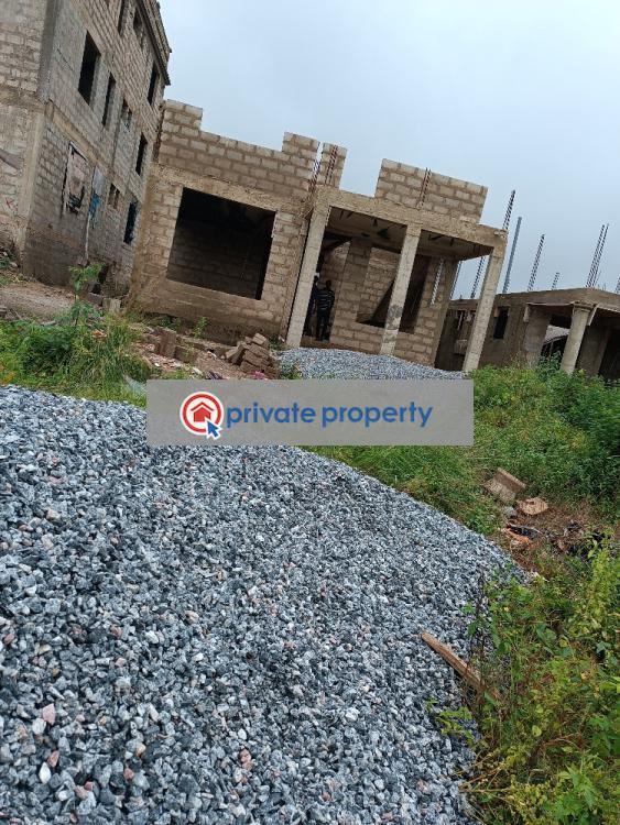 4 bedroom House For Sale &nbsp;old Ashongman Ga East Municipal Accra - 0